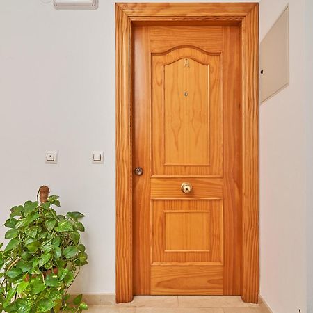 Apartamento Fernandita ネルハ エクステリア 写真