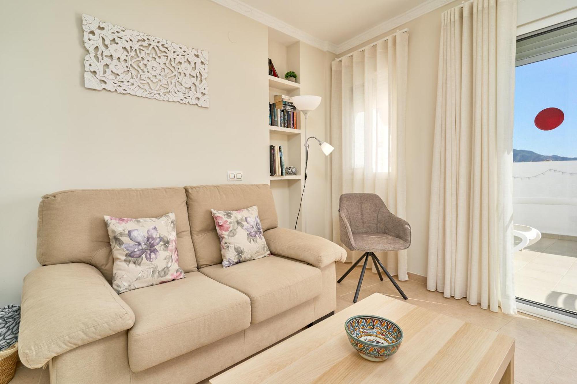 Apartamento Fernandita ネルハ エクステリア 写真